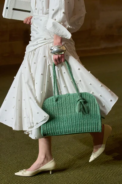 Look 46